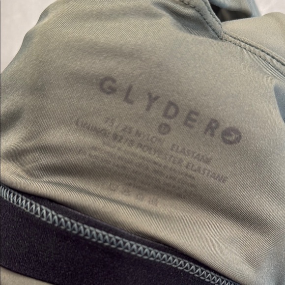 Glyder Green Sports Bra for Intense Workouts - Picture 3 of 4